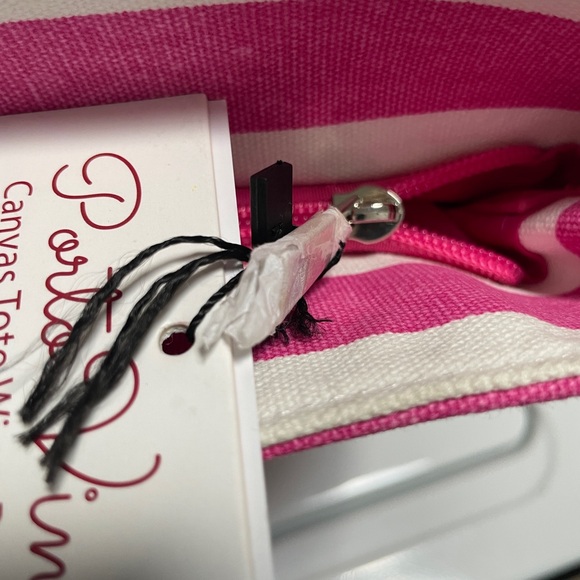 Portico Beach Wine Purse/Tote w/ hidden, leakproof, insulated components. 🍷 - Picture 6 of 14